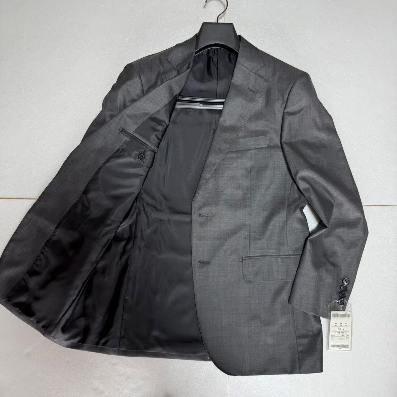 【OG-25】BRERA (ブレラ)137B8008 グレー シャドーストライプ ツーパンツスーツ A4