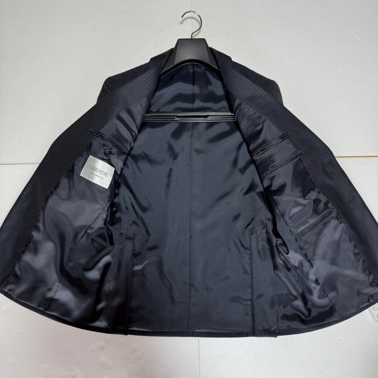 【OG-22】GIVERDYE (ジバルディ)617B8002 ネイビー シャドーストライプツーパンツスーツ A3