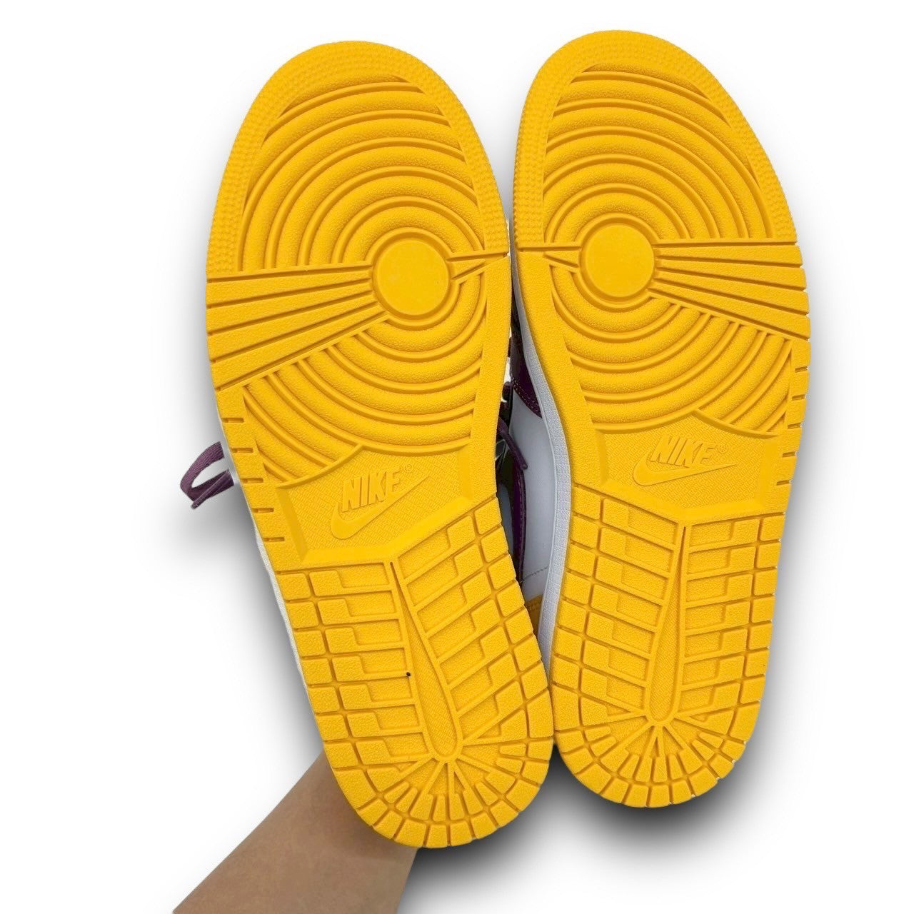 【744-3】NIKE スニーカー/555088-706/26/付属品:箱/紐