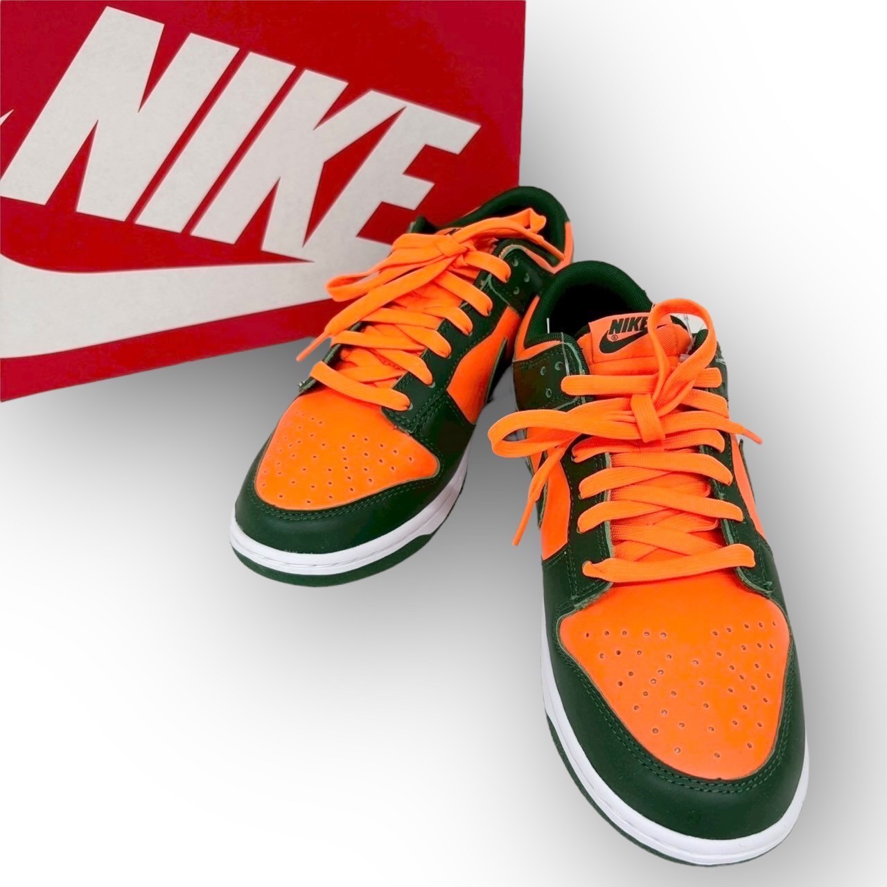 【748-3】NIKE スニーカー/DD1391-300/27.5/付属品:箱