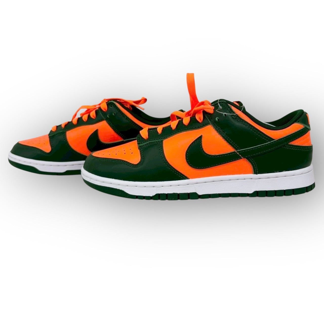 【748-3】NIKE スニーカー/DD1391-300/27.5/付属品:箱