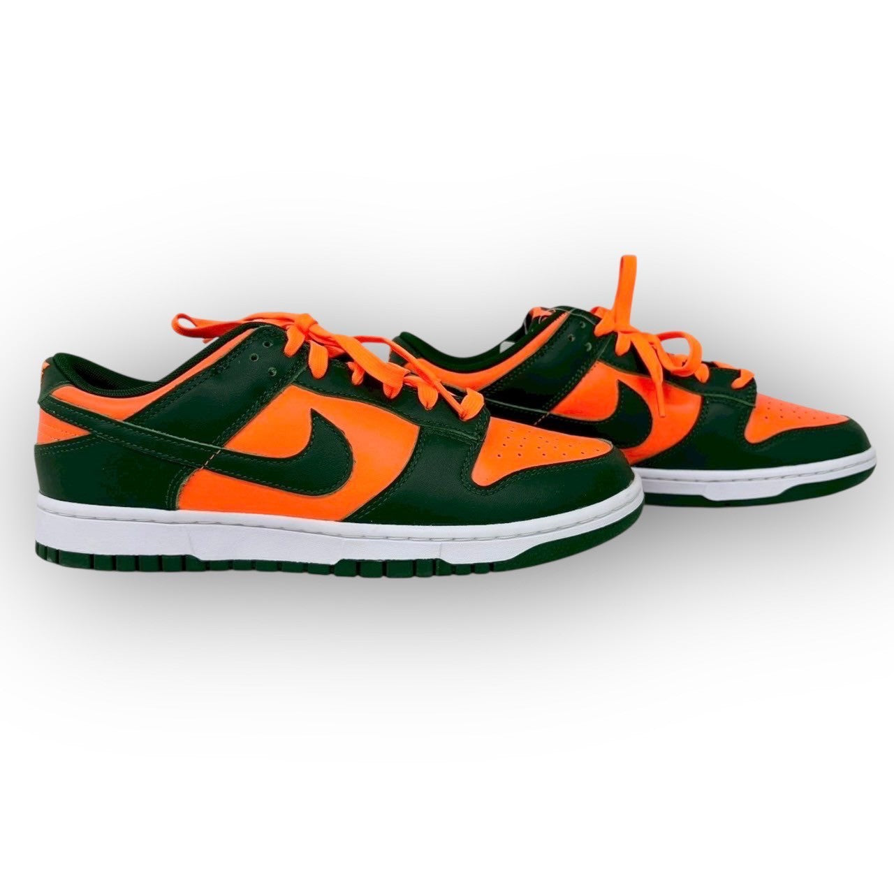 【748-3】NIKE スニーカー/DD1391-300/27.5/付属品:箱