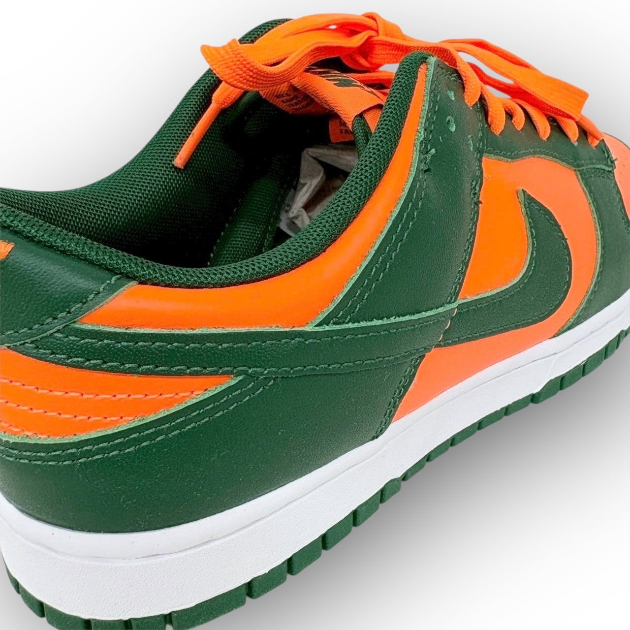 【748-3】NIKE スニーカー/DD1391-300/27.5/付属品:箱
