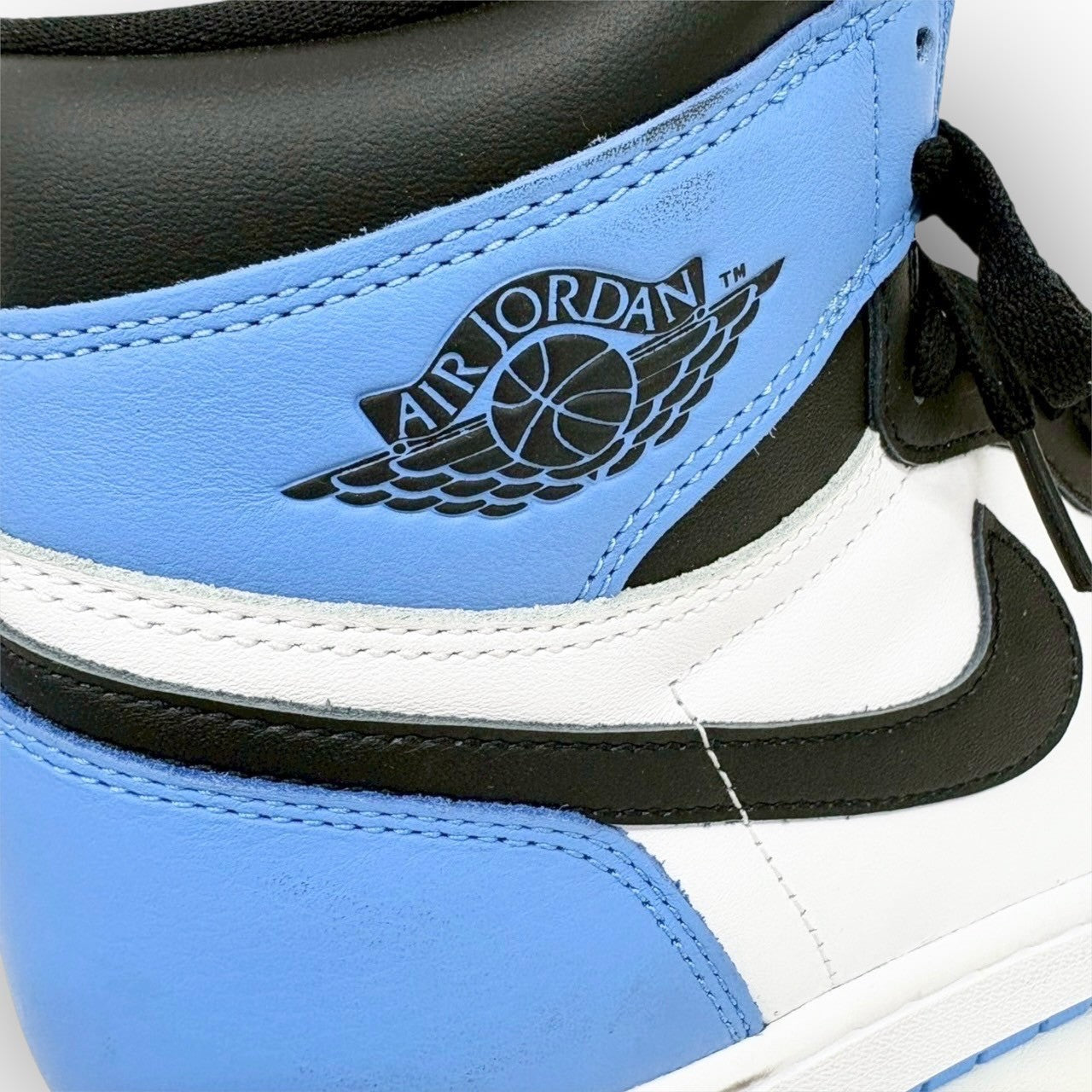 【748-7】NIKE スニーカー/DM7708-100/27.5/付属品:箱/紐