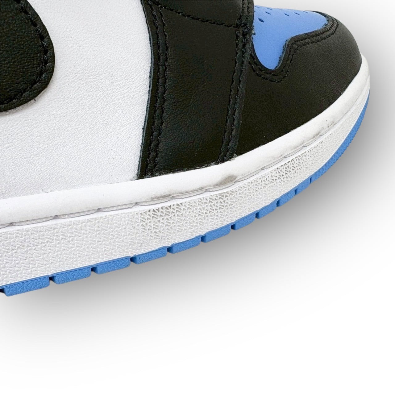 【748-7】NIKE スニーカー/DM7708-100/27.5/付属品:箱/紐
