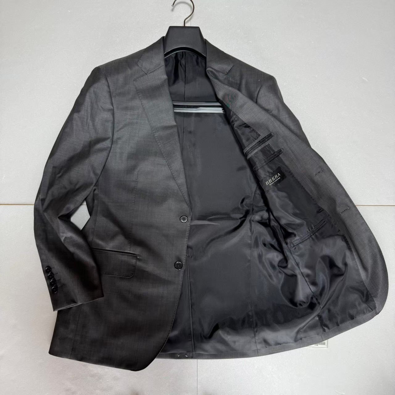 【OG-25】BRERA (ブレラ)137B8008 グレー シャドーストライプ ツーパンツスーツ A4