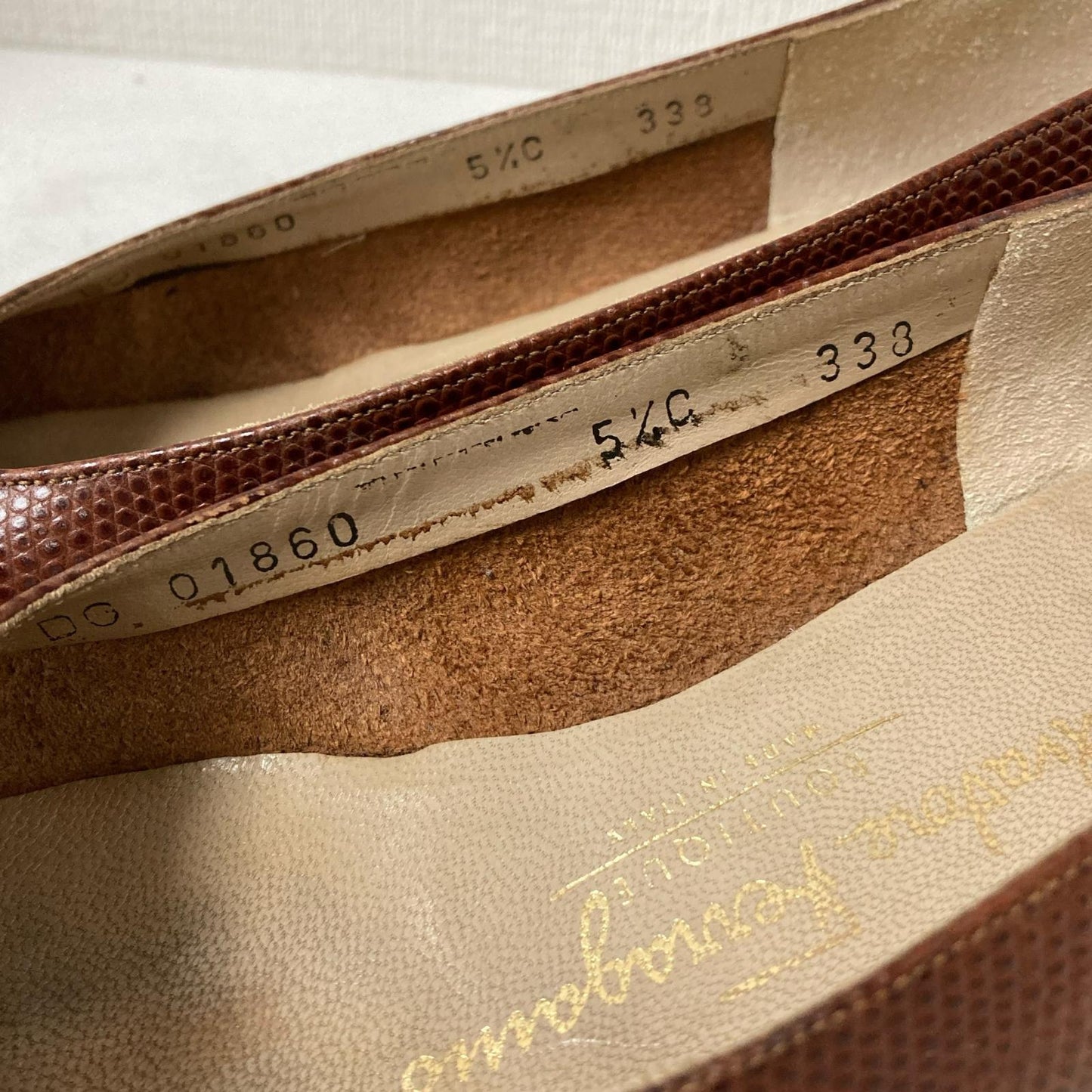 Salvatore Ferragamo(サルヴァトーレフェラガモ) パンプス