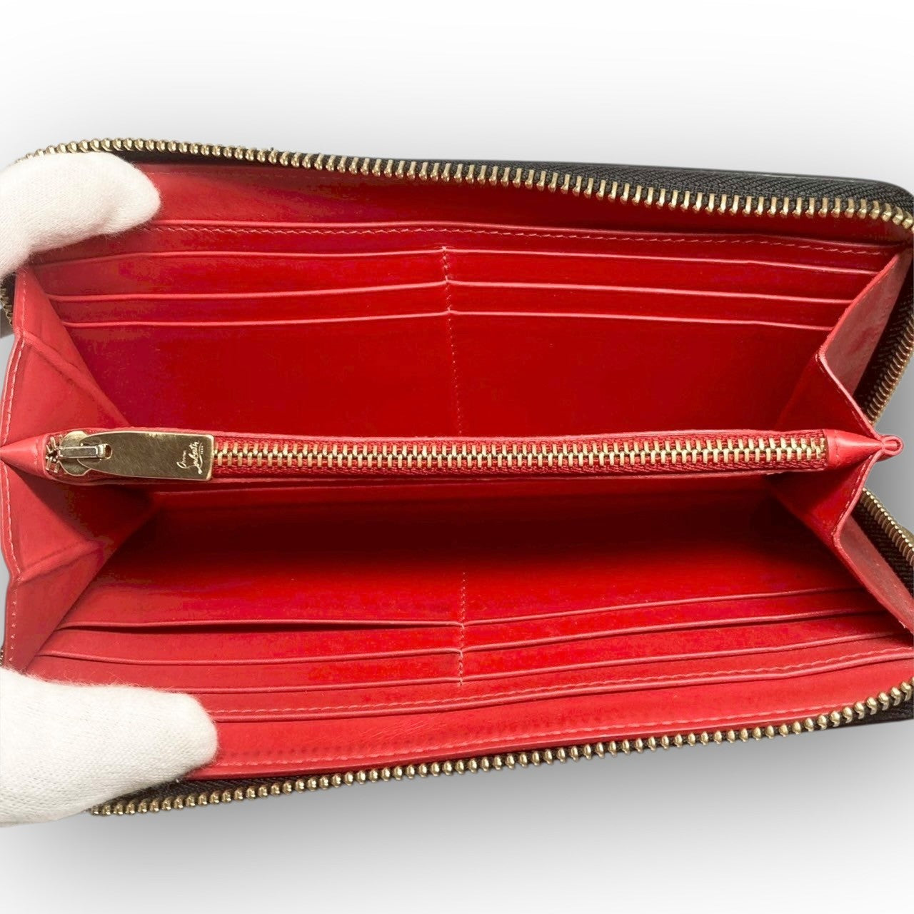 15 Louboutin ルブタン 長財布 ブラック