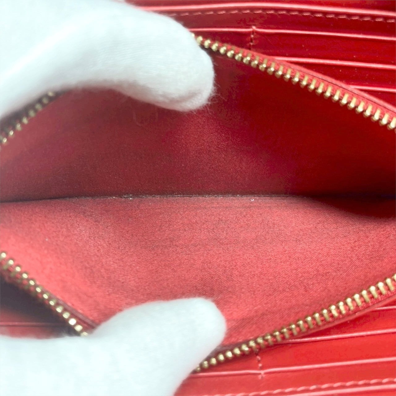 15 Louboutin ルブタン 長財布 ブラック