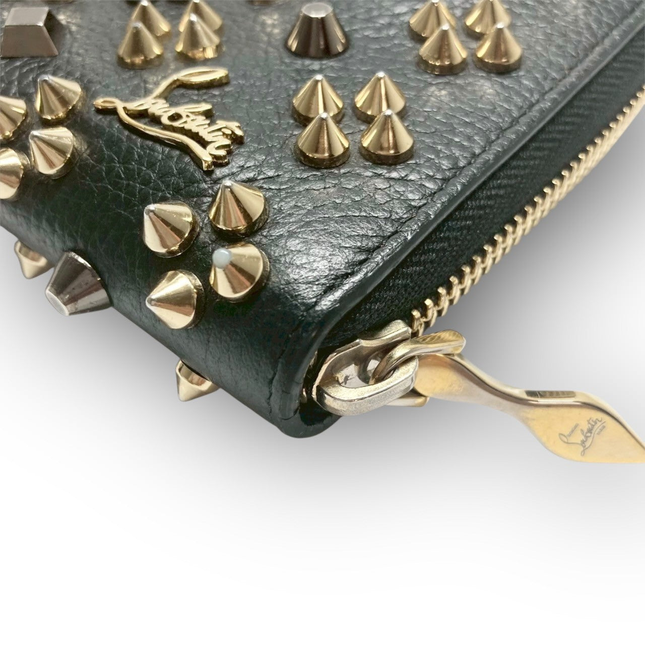 15 Louboutin ルブタン 長財布 ブラック