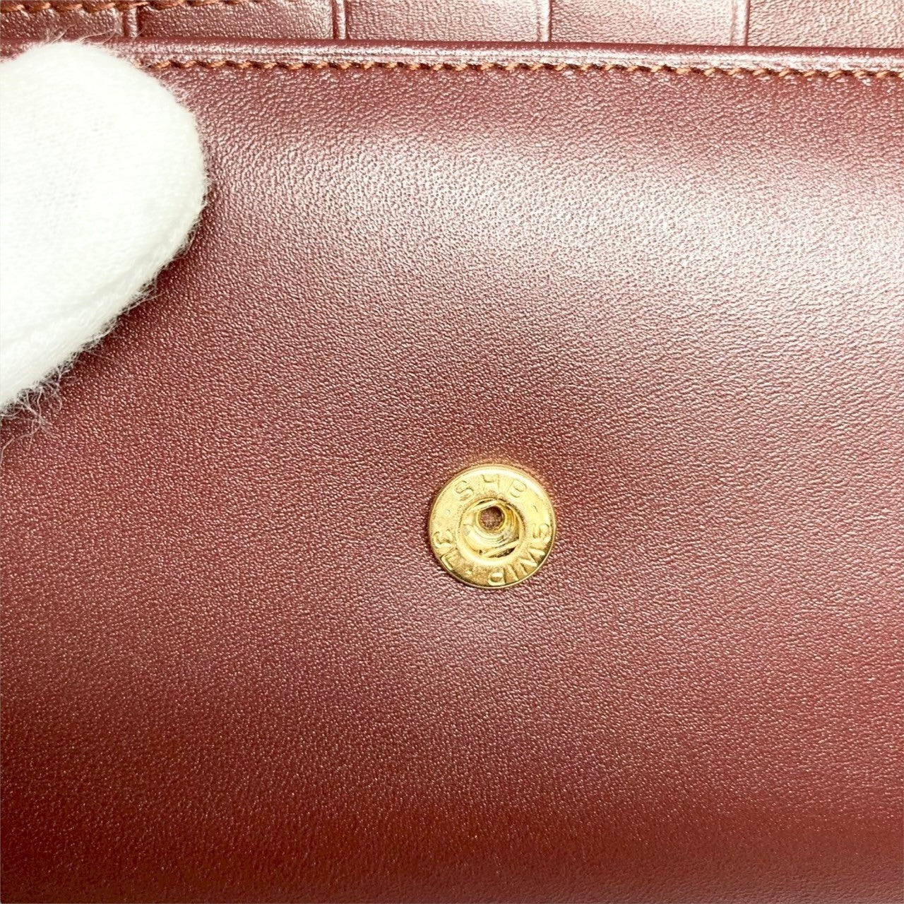 29 Cartier カルティエ 三つ折り財布 レッド