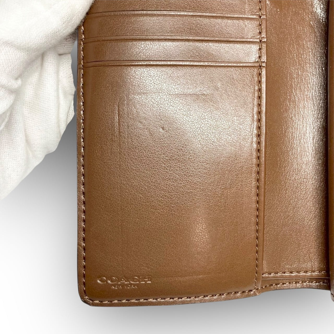 35 COACH コーチ 二つ折り財布 シグネチャー ブラウン