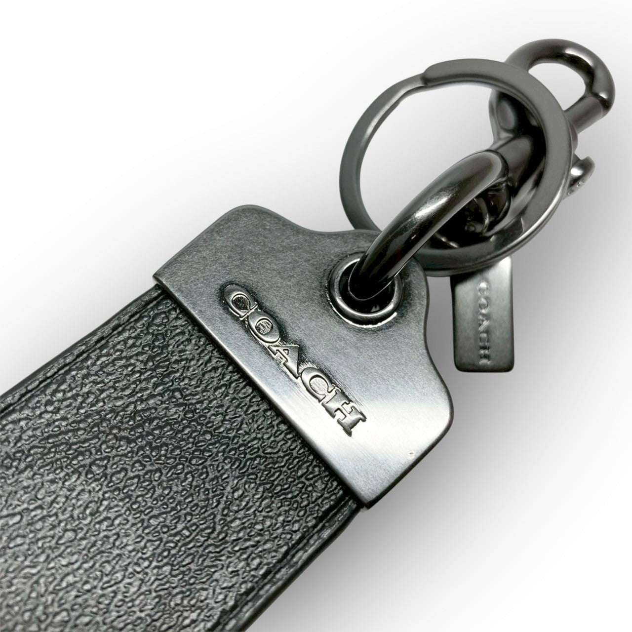 46 COACH コーチ キーリング シグネチャー グレー×シルバー