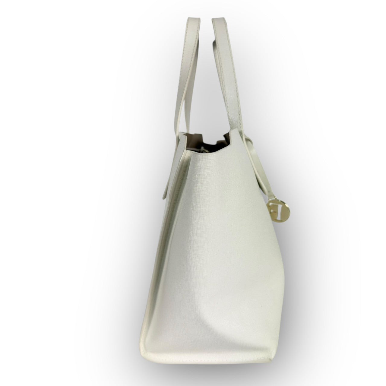 60 FURLA フルラ ハンドバッグ ホワイト 保存袋付き