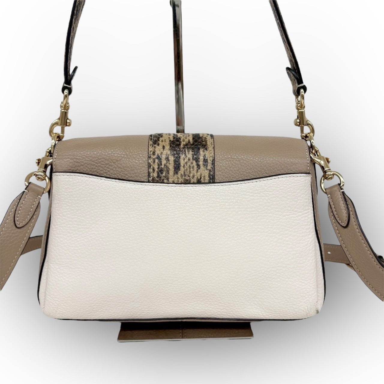 63 COACH コーチ 2way 型押し ショルダーバッグ ベージュ×アイボリー