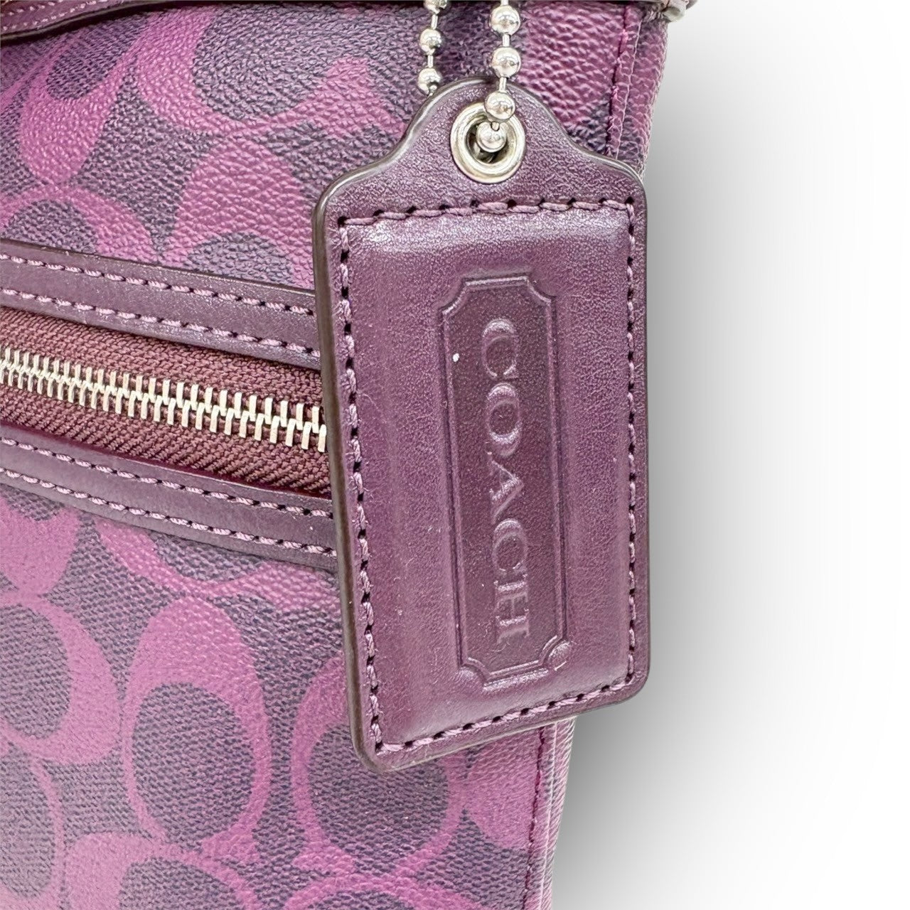 98 COACH コーチ PVCレザー ショルダーバッグ パープル