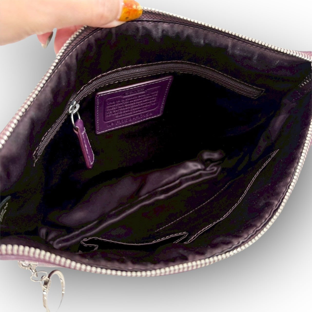 98 COACH コーチ PVCレザー ショルダーバッグ パープル