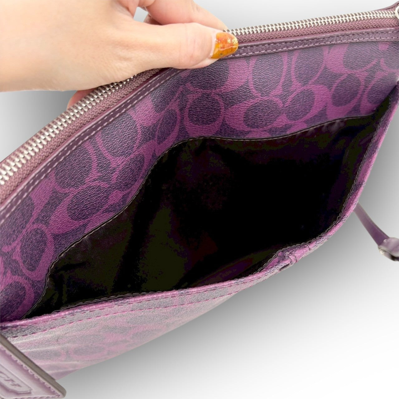 98 COACH コーチ PVCレザー ショルダーバッグ パープル