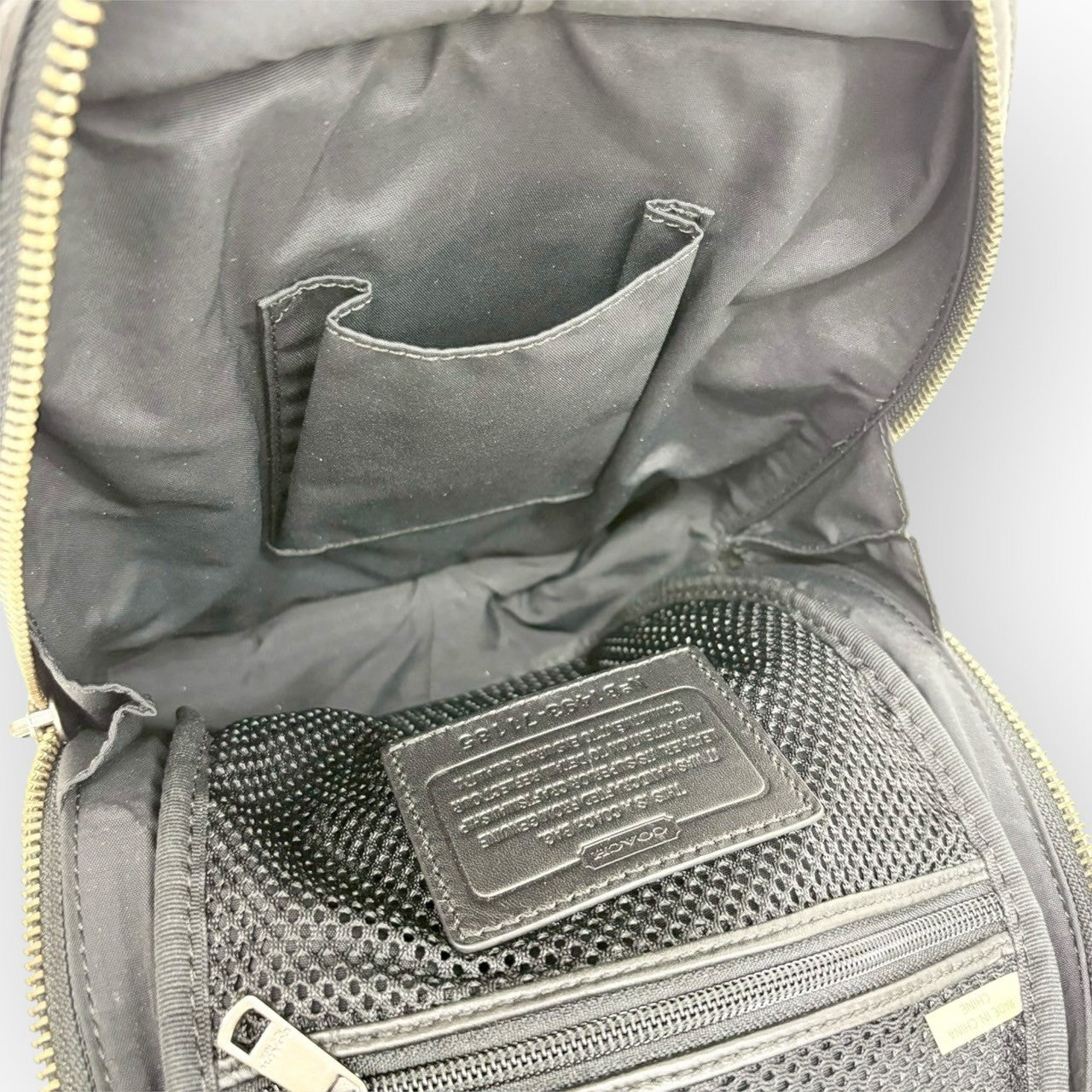 108 COACH コーチ メンズ メッセンジャー バッグ ブラック
