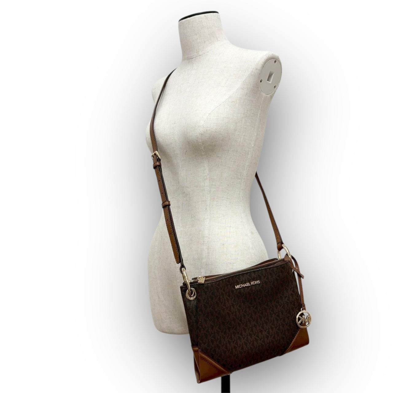 109 MICHAEL KORS マイケルコース ショルダーバッグ ブラウン
