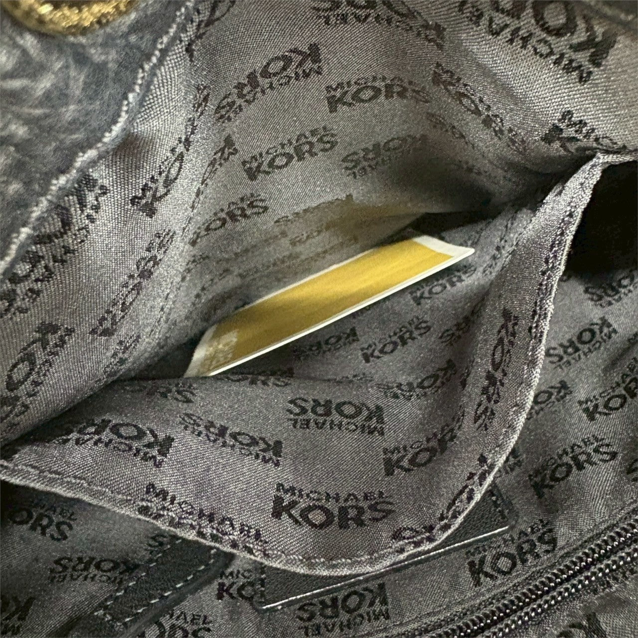 111 MICHAEL KORS マイケルコース ショルダーバッグ ブラック