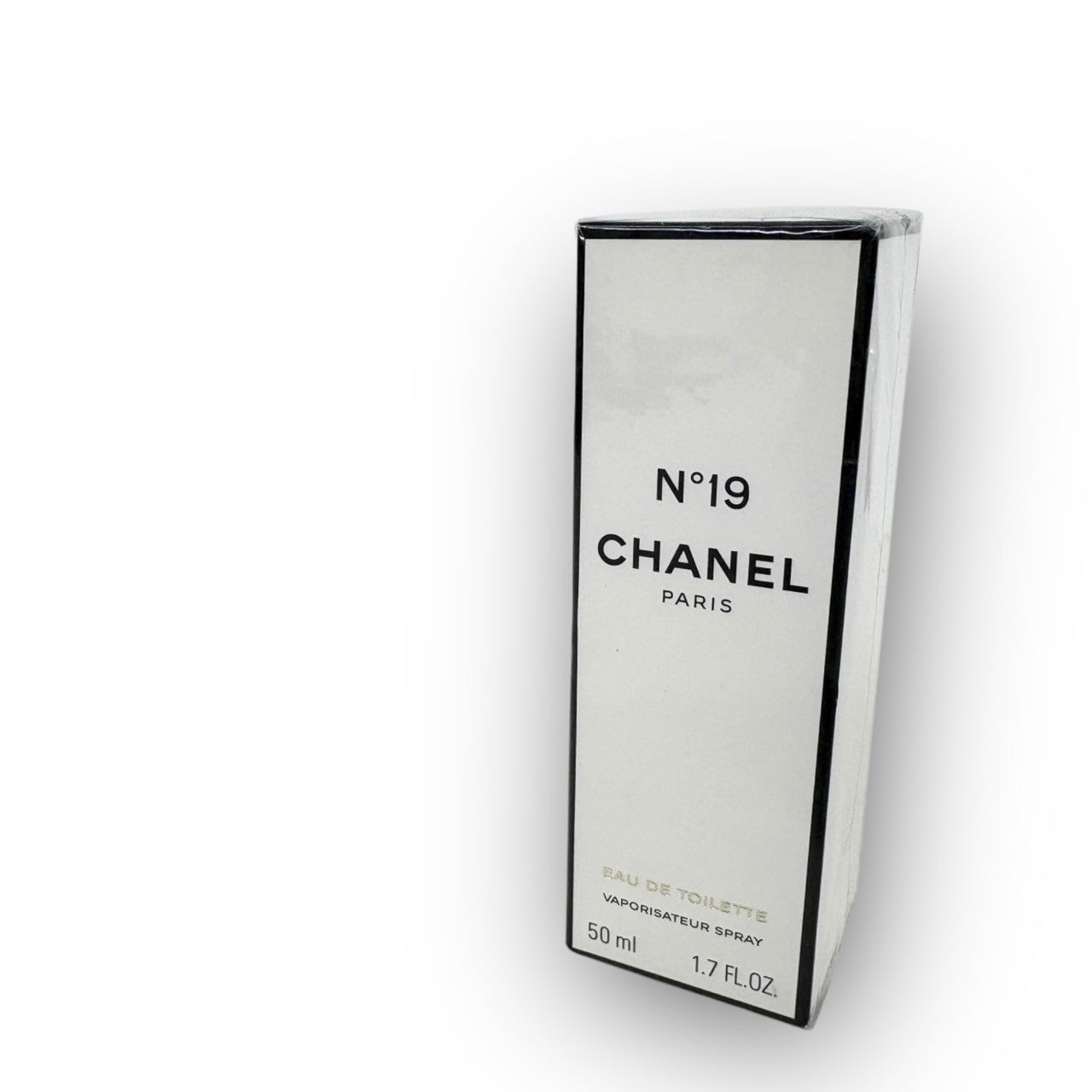 12 CHANEL No.19 EAU DE TOILETTE 50ml