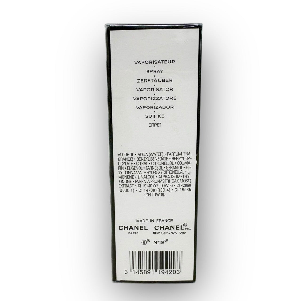 12 CHANEL No.19 EAU DE TOILETTE 50ml