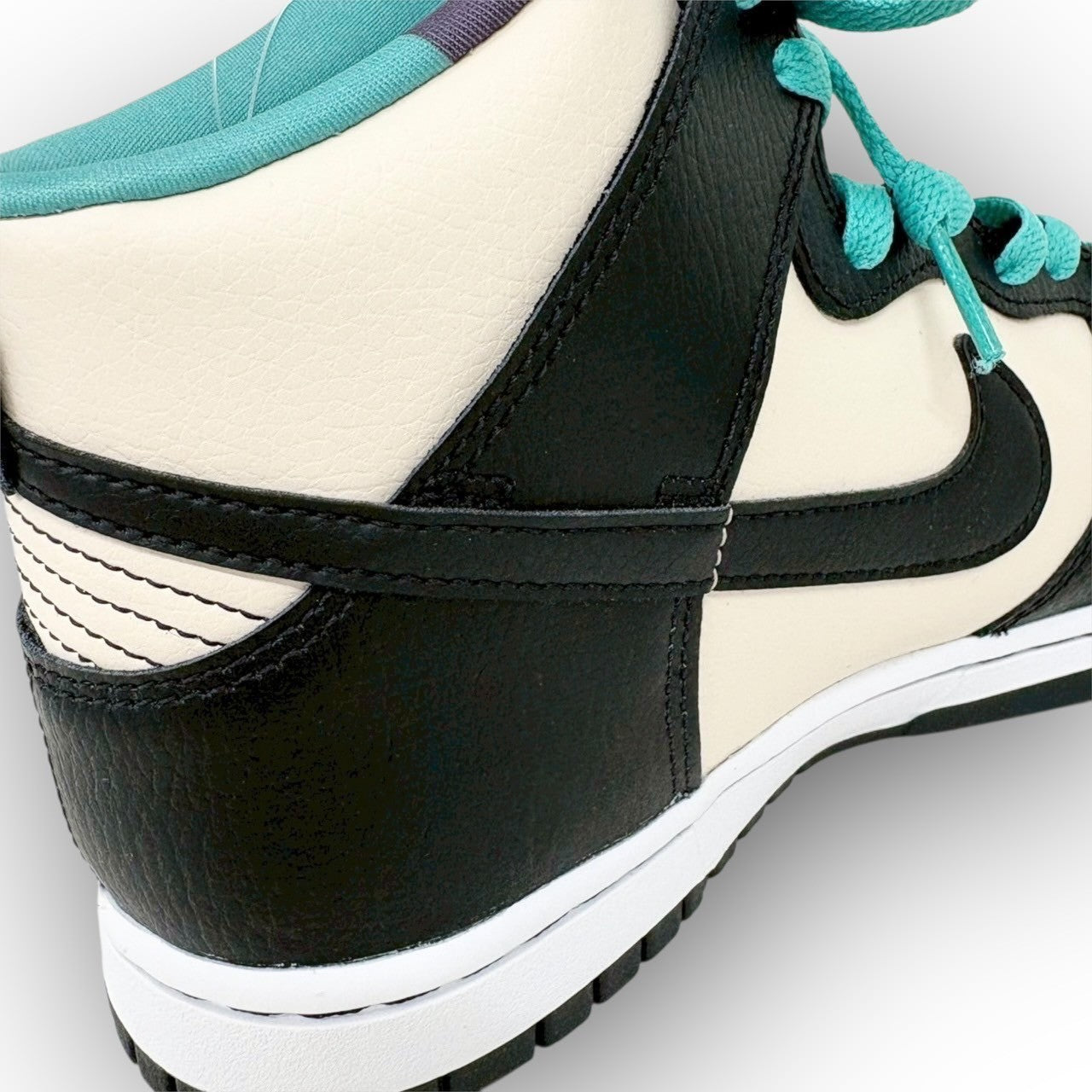 【SRC-107】NIKE スニーカー/DO9455-200/26/付属品:箱/紐
