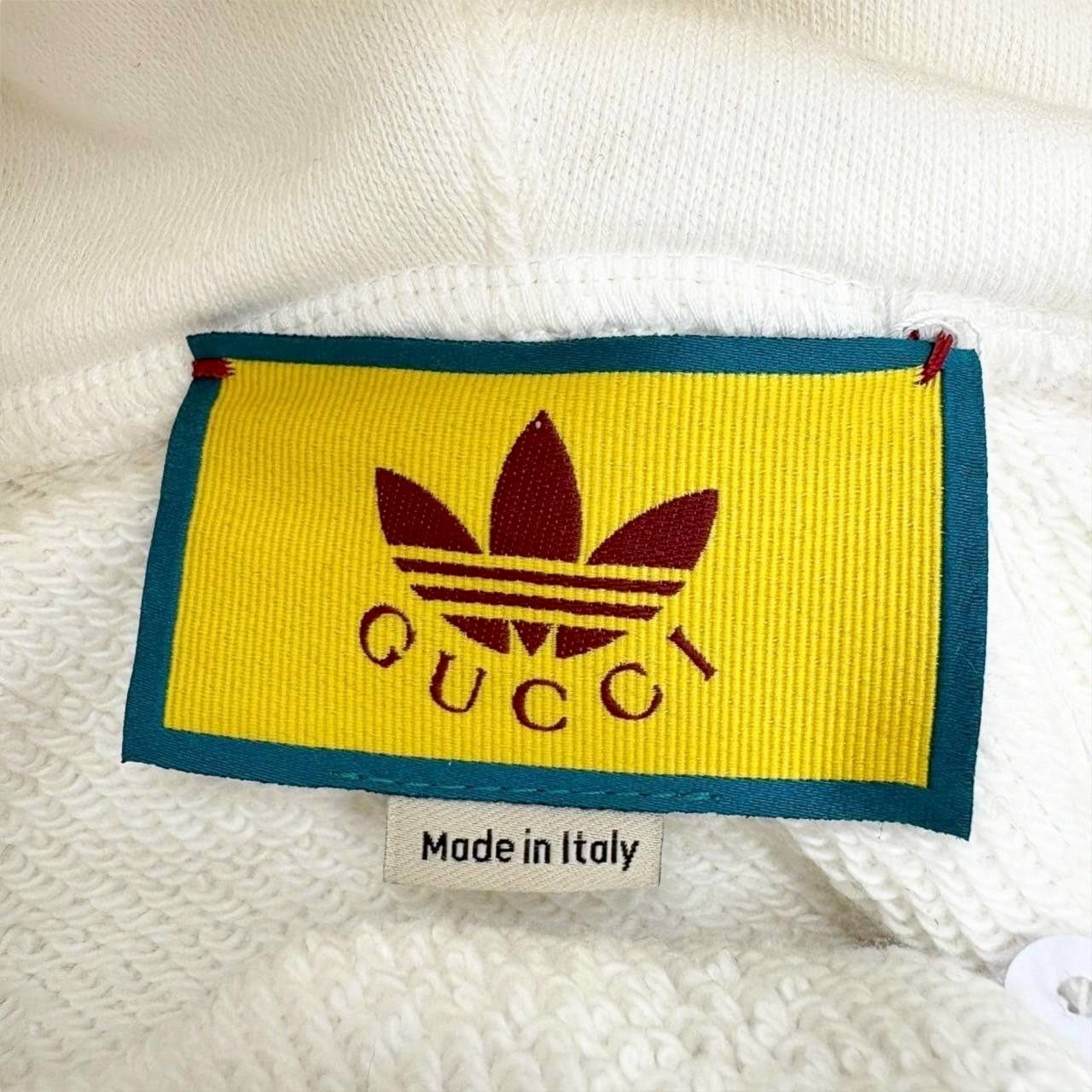 【SRC-5】GUCCI ショート丈パーカー adidasロゴ
