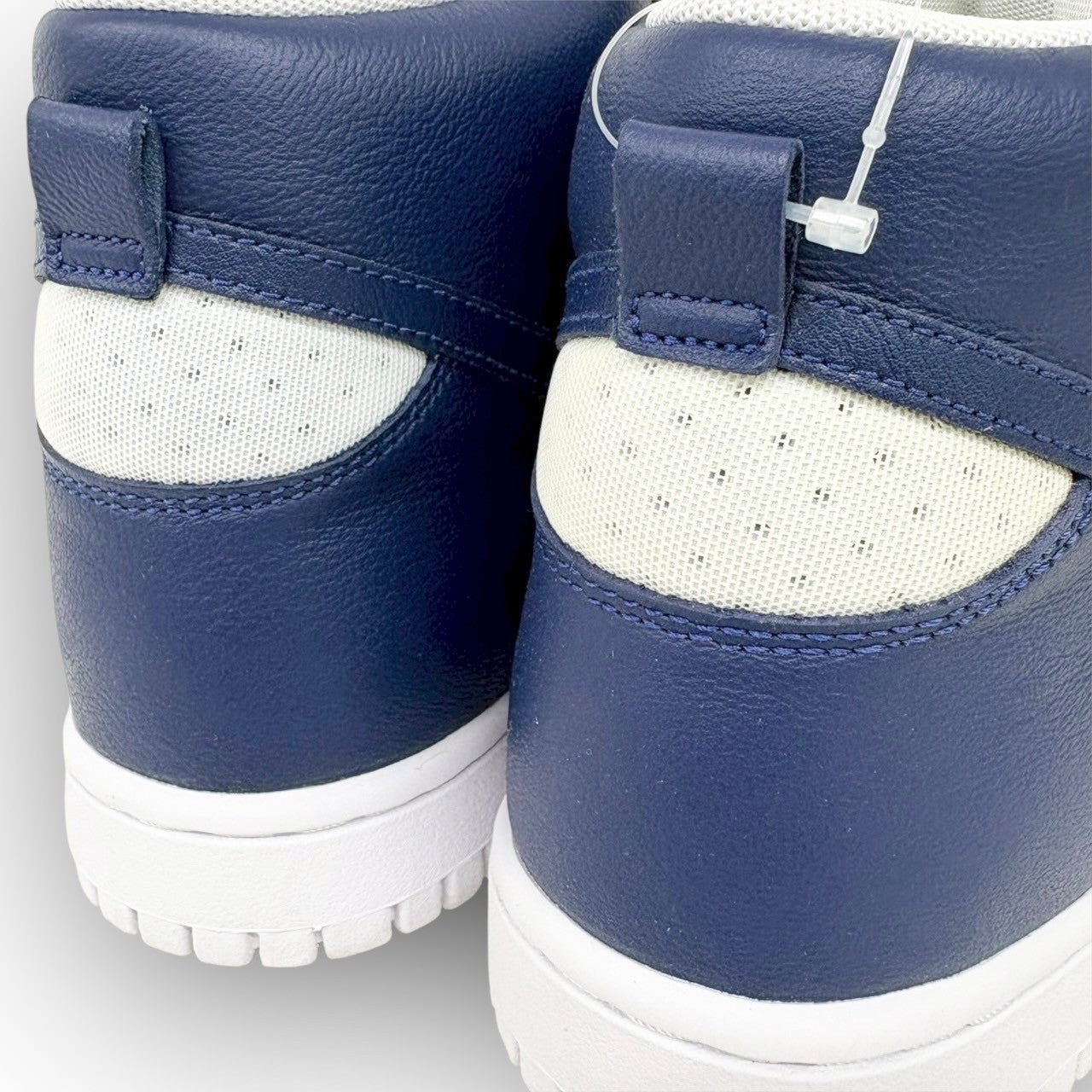【SRC-98】NIKE スニーカー/896187-102/27/付属品:箱