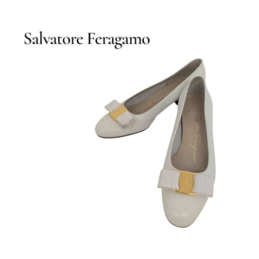 【RC2511-86】SalvatoreFerragamo パンプス 　ホワイト　4 1/2