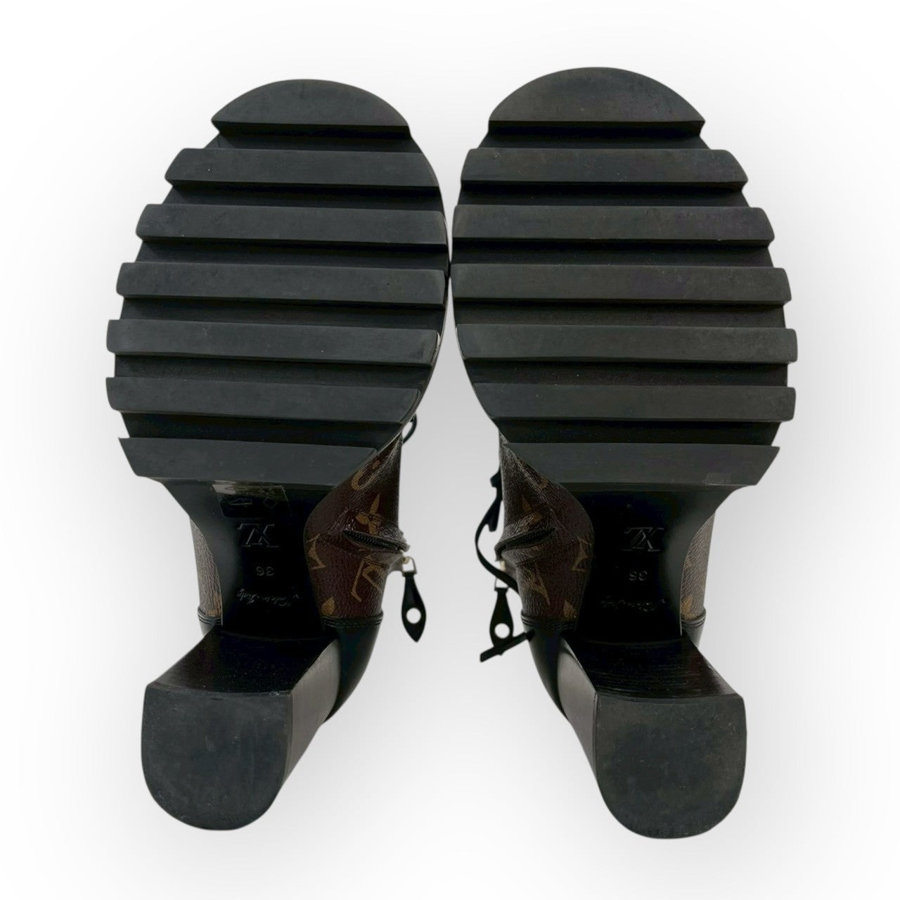 【RC2601-218】LOUIS VUITTON ブーツ 36 箱付き