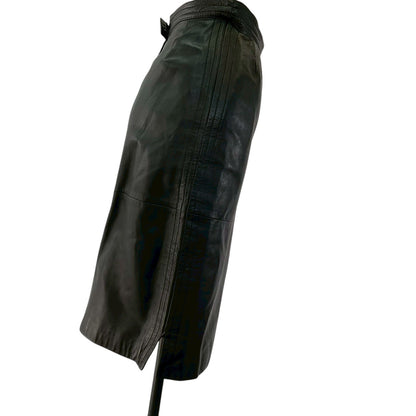 【RC2601-105】valentino garavaniPelle ブラウン　革　ブラック　40