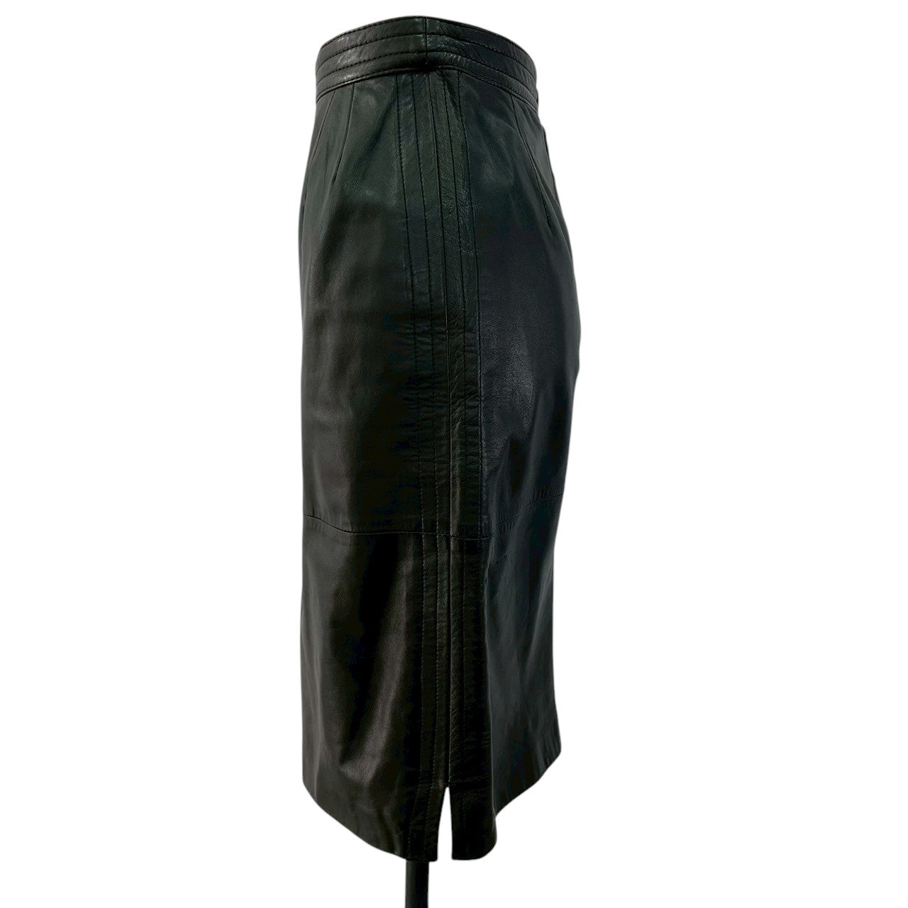 【RC2601-105】valentino garavaniPelle ブラウン　革　ブラック　40