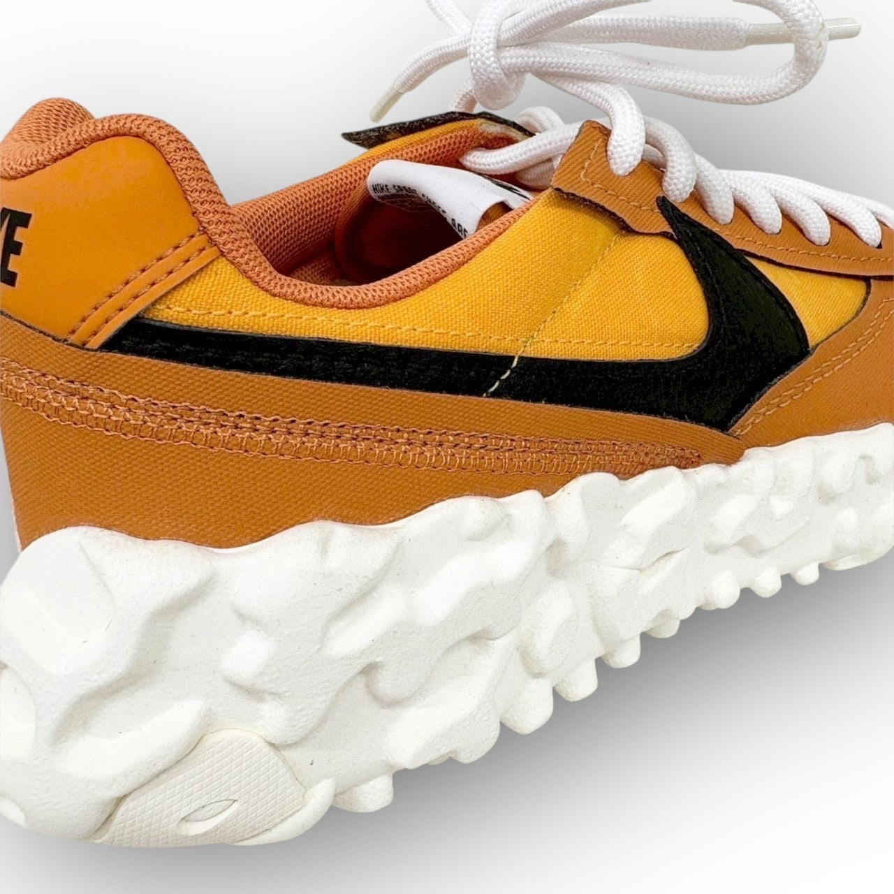【743-1】NIKE スニーカー/DC8240-800/26/付属品:箱