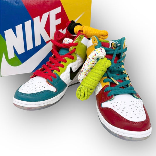 【747-3】NIKE スニーカー/DH7778-100/26/付属品:箱/紐