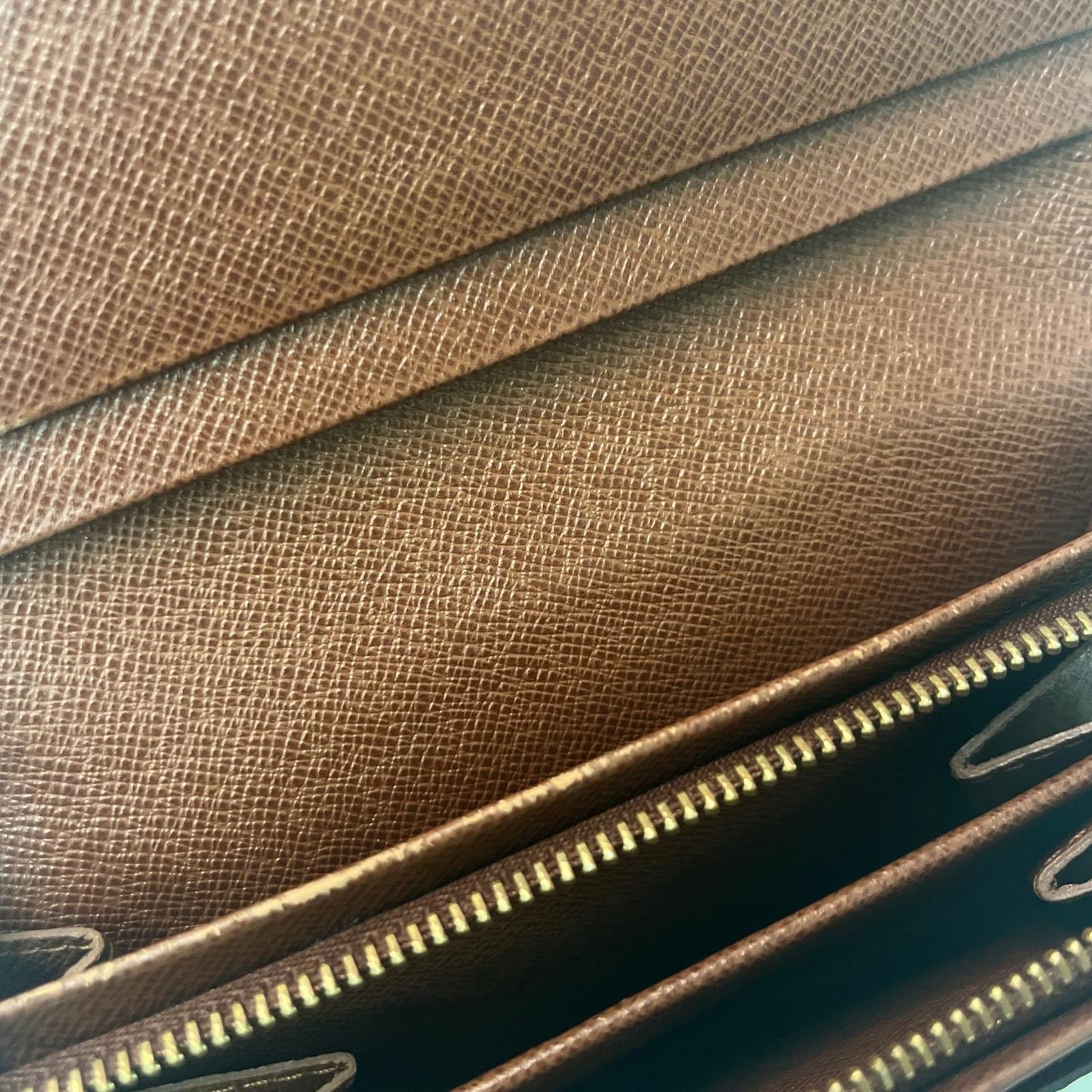 LOUIS VUITTON(ルイ・ヴィトン) 長財布
