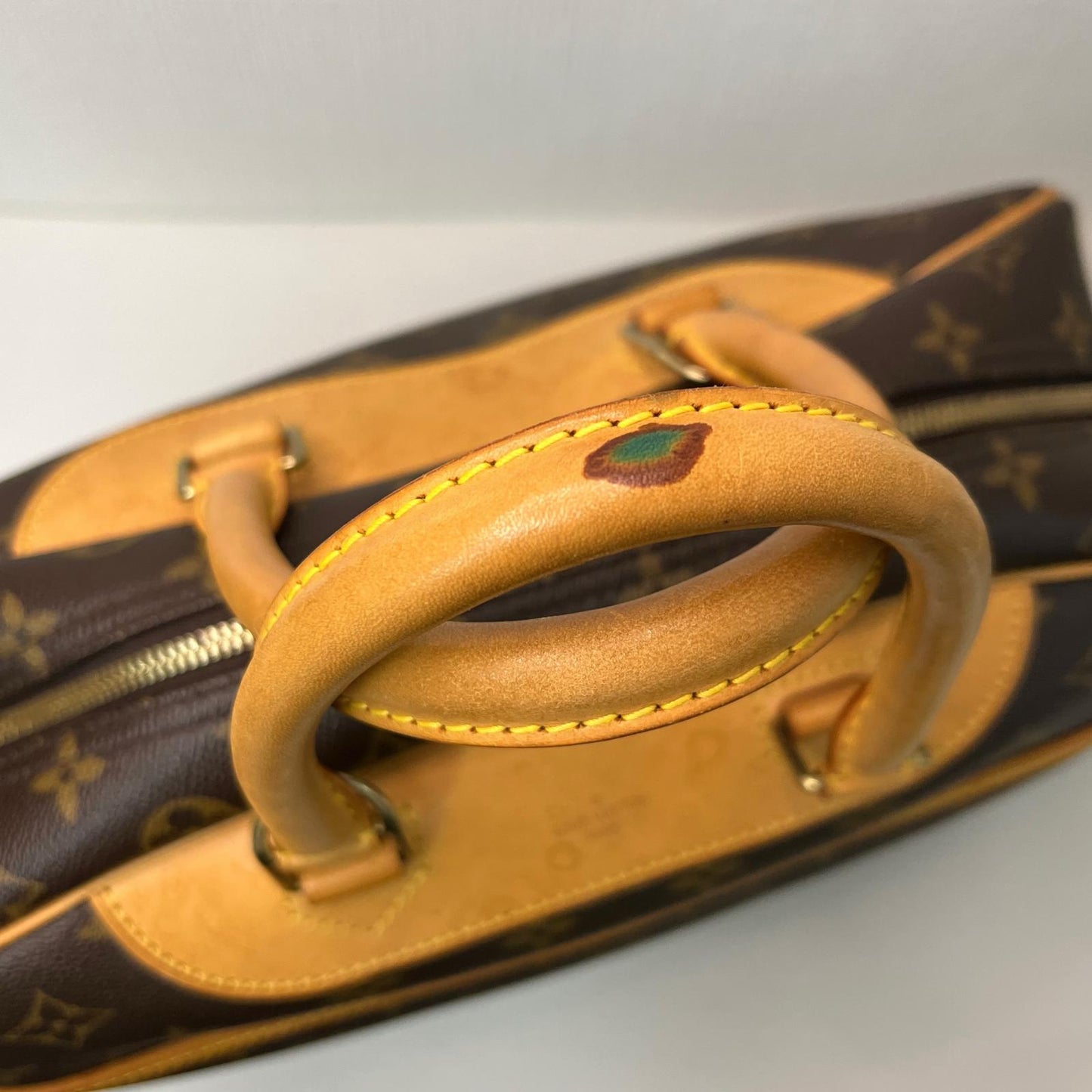 LOUIS VUITTON(ルイ・ヴィトン) ハンドバッグ
