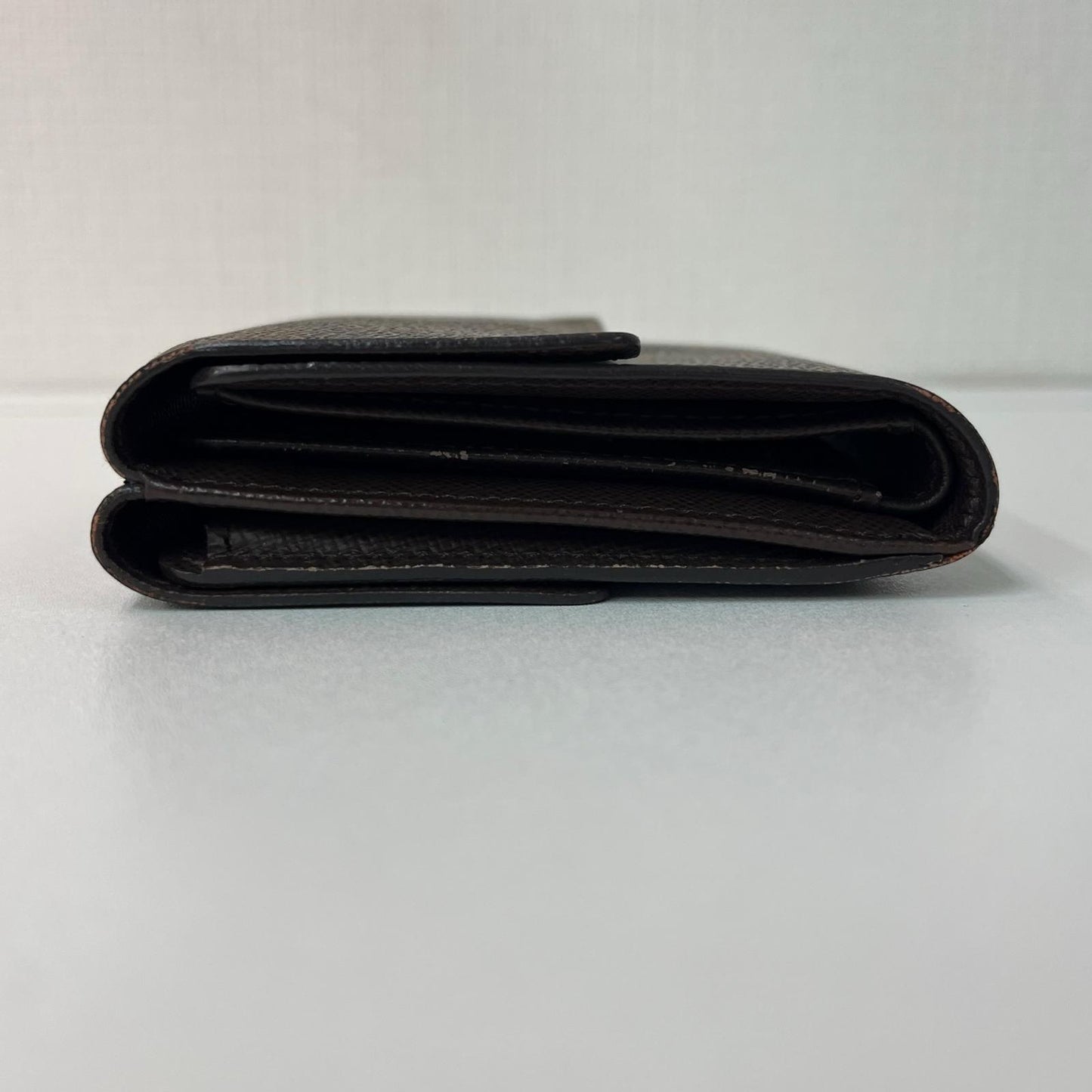 LOUIS VUITTON(ルイ・ヴィトン) 二つ折り財布
