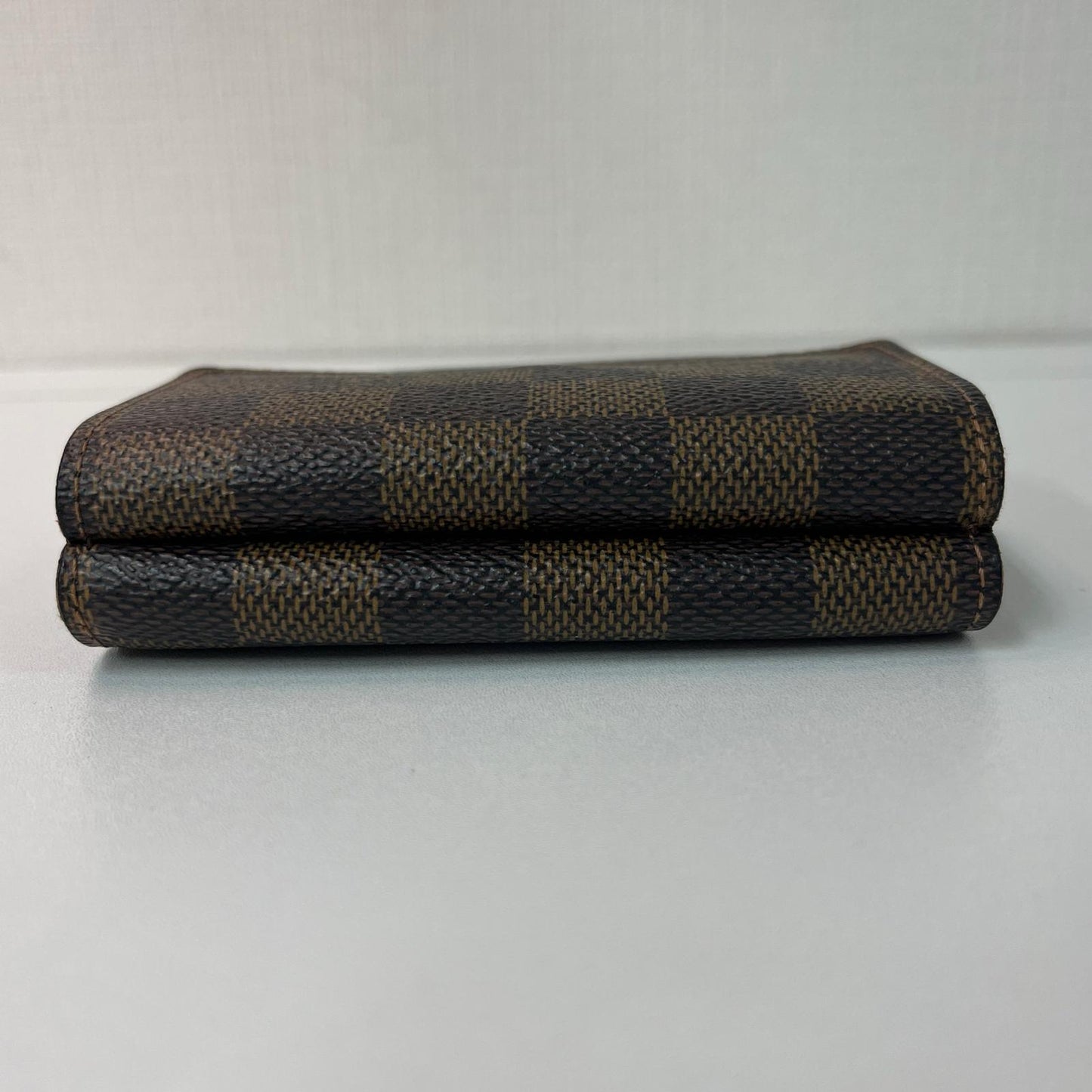 LOUIS VUITTON(ルイ・ヴィトン) 二つ折り財布
