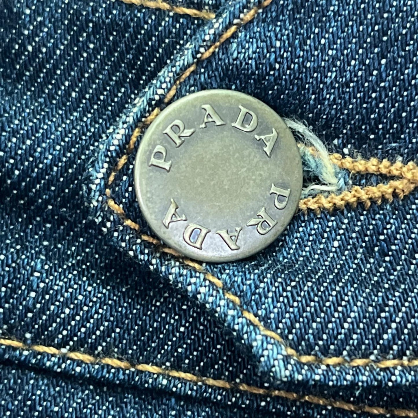 PRADA(プラダ) パンツ