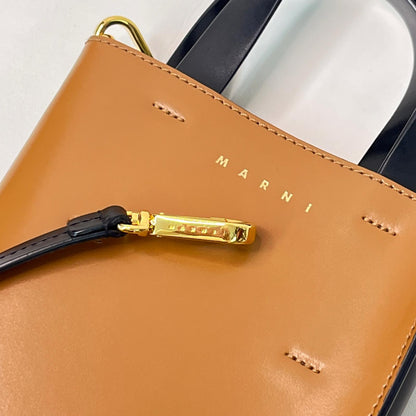 MARNI(マルニ) ショルダーバッグ