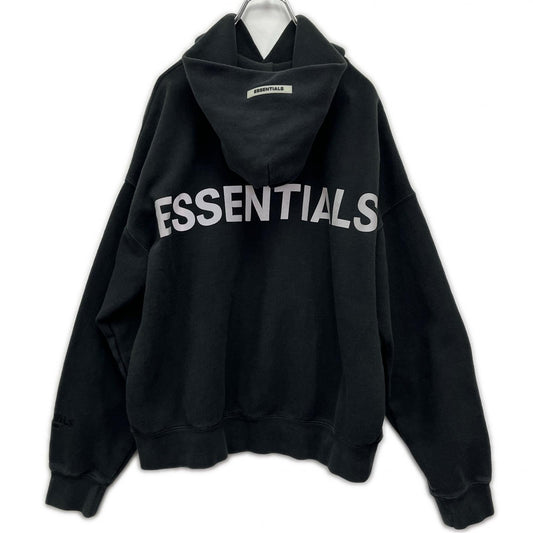 ESSENTIALS
 パーカー