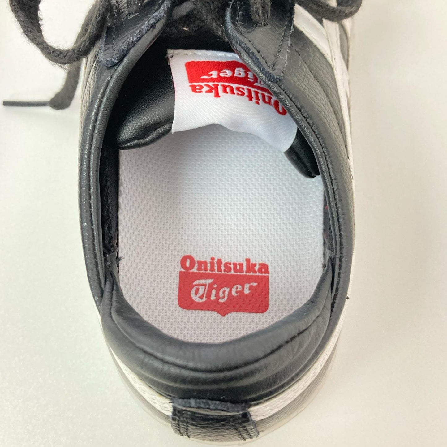 ONITSUKA TIGER(オニツカタイガー) スニーカー 36