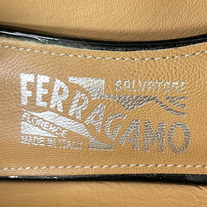 Salvatore Ferragamo(サルヴァトーレフェラガモ) パンプス