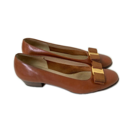 Salvatore Ferragamo(サルヴァトーレフェラガモ) パンプス