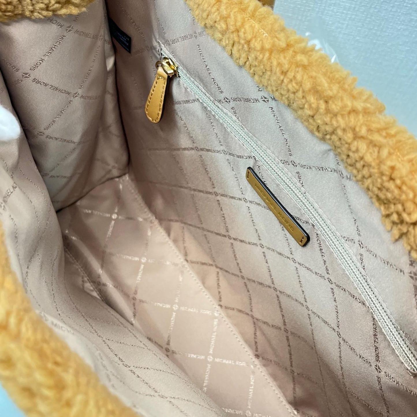 Michael Kors(マイケルコース) ハンドバッグ