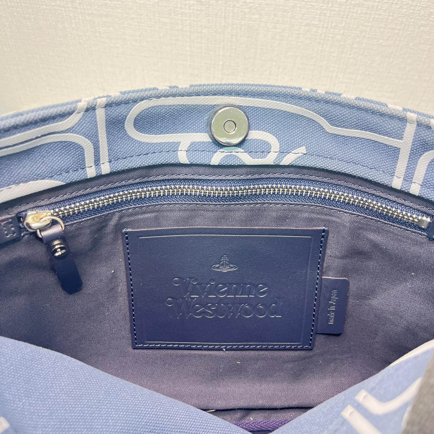 Vivienne Westwood(ヴィヴィアンウエストウッド) ショルダーバッグ