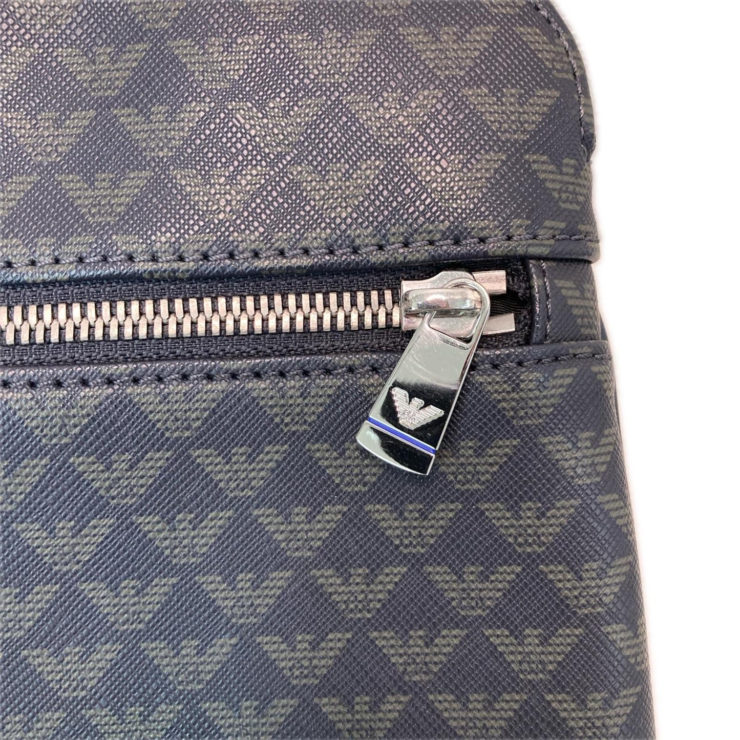 Emporio Armani(エンポリオ・アルマーニ) ショルダーバッグ
