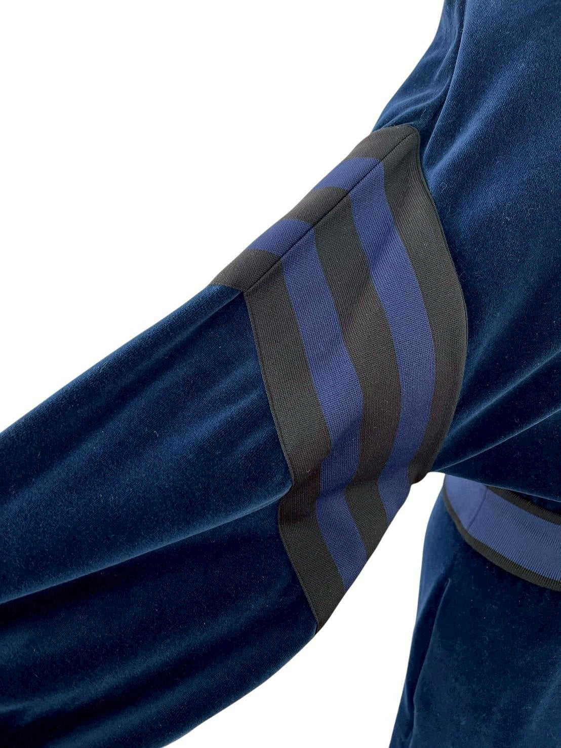 RC2601-87 GUCCI×adidas ワンピース ネイビー695679 XJEC9/XXS